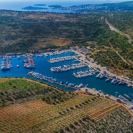 In With Sea View, Balcony, Air Conditioning, Wifi 5155-1 Primošten