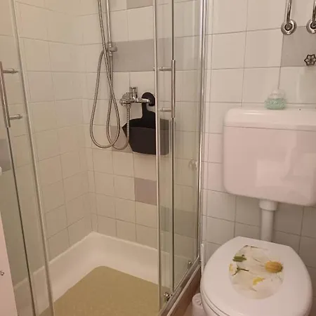 Apartman In With Sea View, Balcony, Air Conditioning, Wifi 5155-1 Primošten