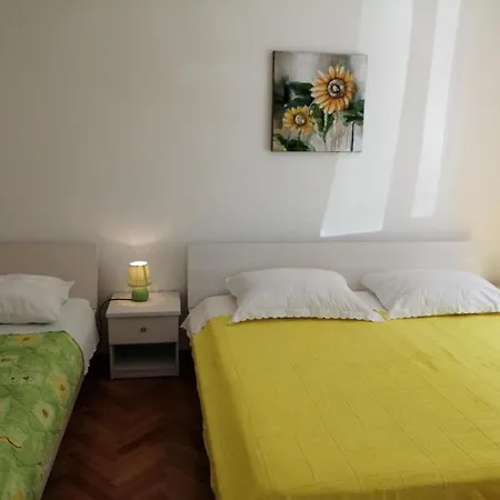 In With Sea View, Balcony, Air Conditioning, Wifi 5155-1 * Primošten