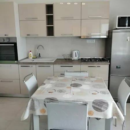 In With Sea View, Balcony, Air Conditioning, Wifi 5155-1 *