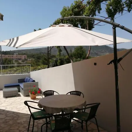 Apartmán In With Sea View, Balcony, Air Conditioning, Wifi 5155-1 Primošten