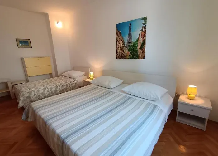 In With Sea View, Balcony, Air Conditioning, Wifi 5155-1 Apartment Primosten