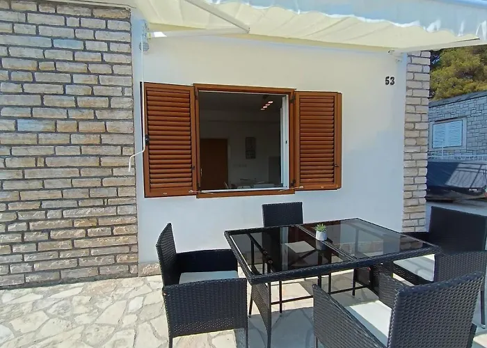 In With Sea View, Balcony, Air Conditioning, Wifi 5155-1